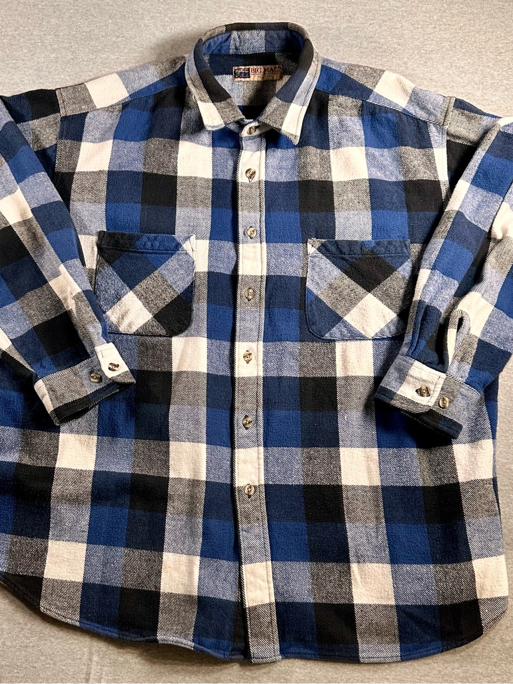 BIGMAC Vintage Men’s Blue & Black Plaid Button-Up Shirt XXLG